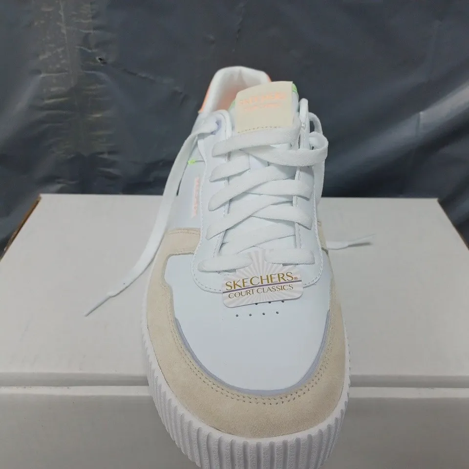 SKECHERS COURTCLASSIC TRAINERS IN WHITE - SIZE 8