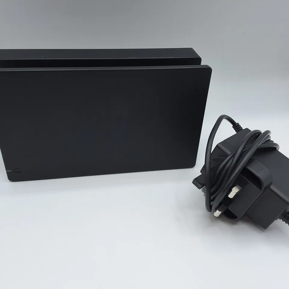 UNBOXED NINTENDO SWITCH WITH DOCK AND POWER SUPPLY - HAC-001