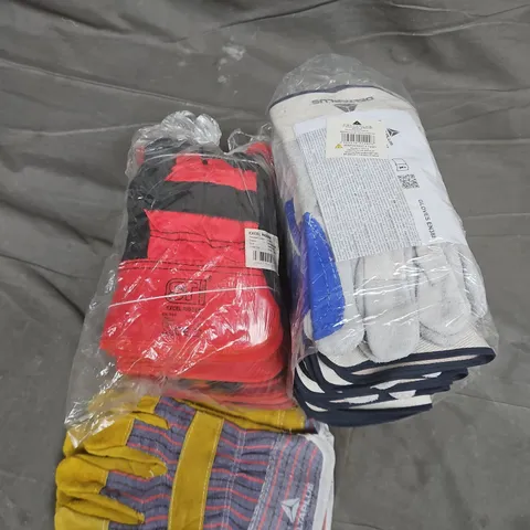 APPROXIMATELY 40 PAIRS OF ASSORTED WORKWEAR PROTECTIVE GLOVES IN VARIOUS SIZES, STYLES & COLOURS FROM BRANDS SUCH AS ST & DELTAPLUS