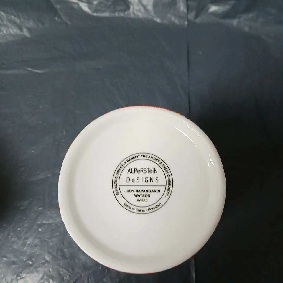 WARLUKURLANGU ARTISTS JUDY WATSON VASE