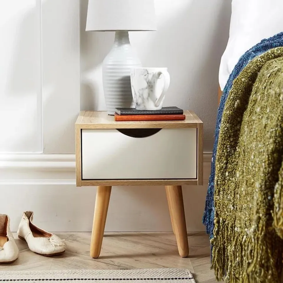 BOXED KENNEDY MANUFACTURED WOOD BEDSIDE TABLE 