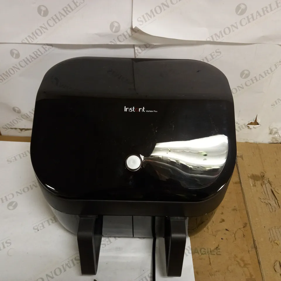 INSTANT VORTEX PLUS DUAL BASKET AIR FRYER