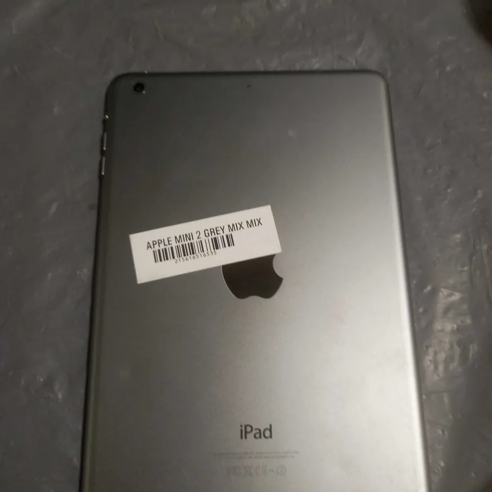 APPLE IPAD MINI 2 32GB ME277LL/A
