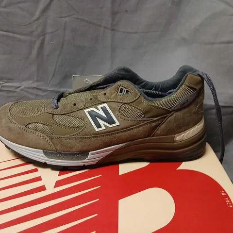 NEW BALANCE U992GL CLASSICS TRAINERS – MEN'S, OLIVE/GREY, UK 9.5 (US 10)