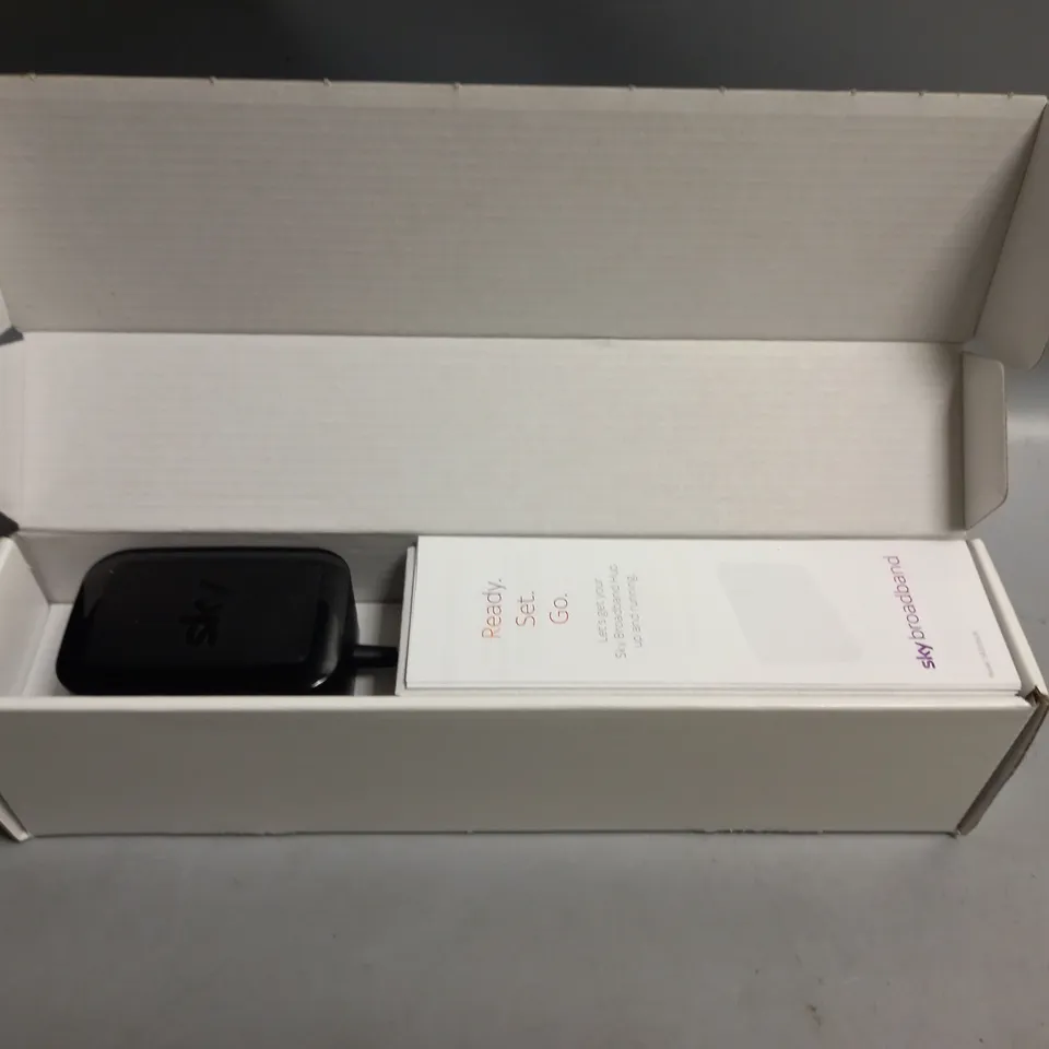 BOXED SKY BROADBAND POWER CABLE