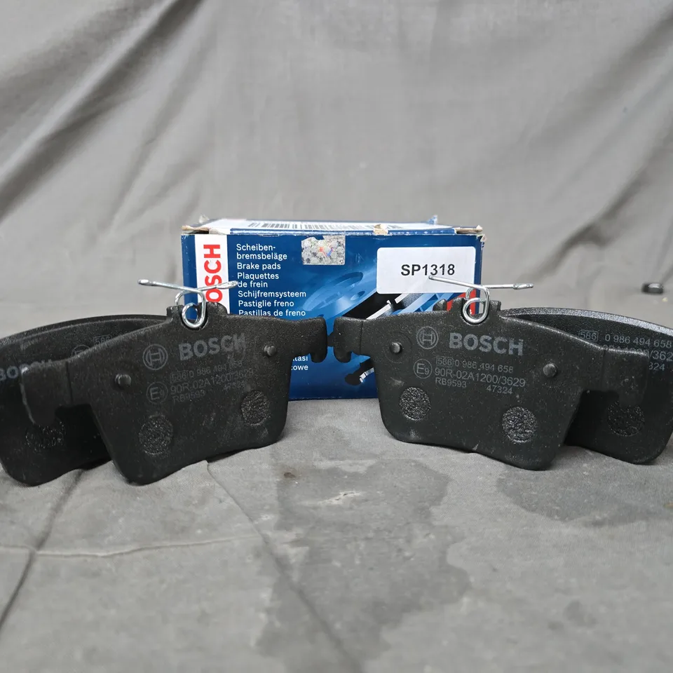BOSCH SET OF 4 BRAKE PADS FOR VARIOUS CARS/MODELS