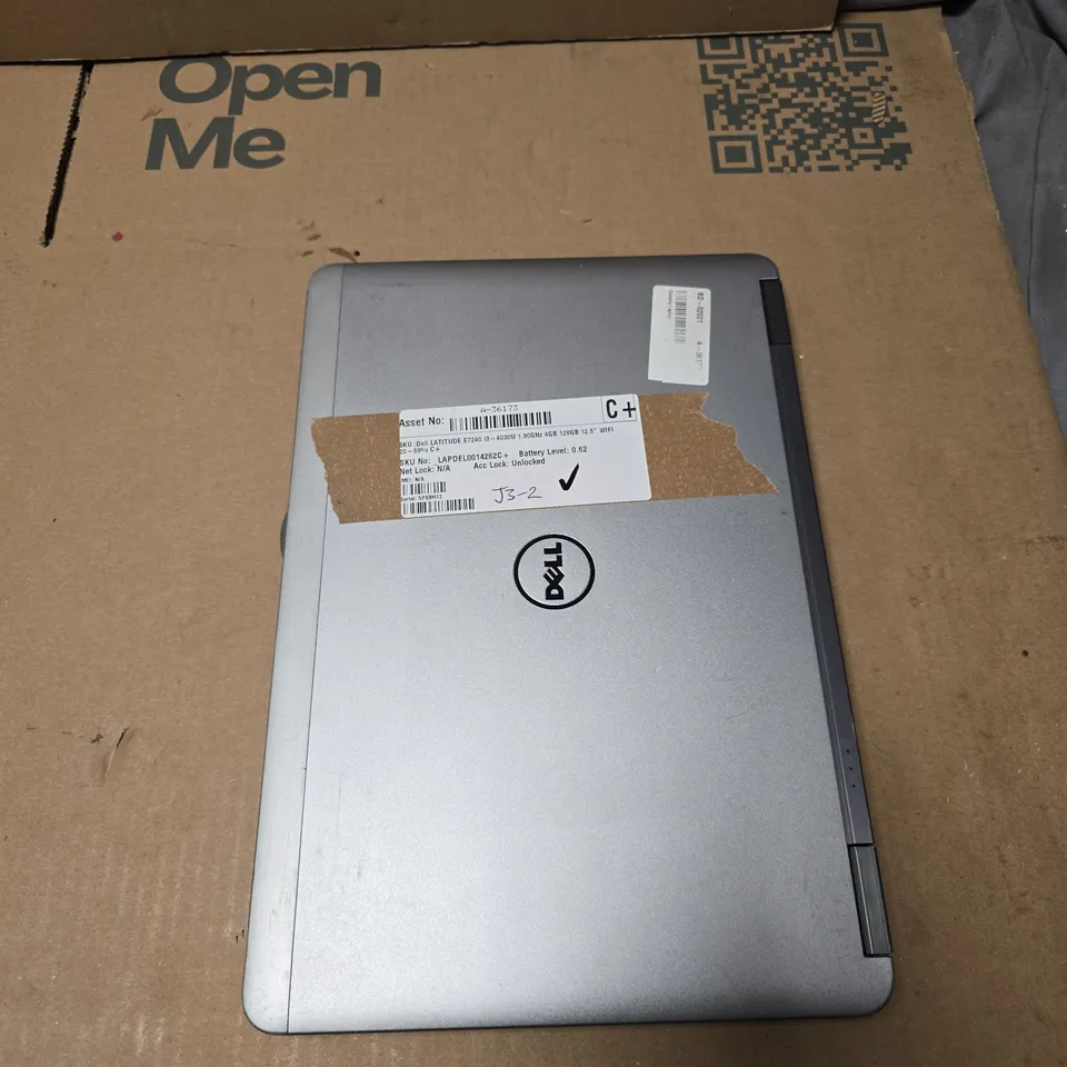 DELL LATITUDE E7240 LAPTOP – I3-4030U, 4GB RAM, 128GB SSD, 12.5" DISPLAY