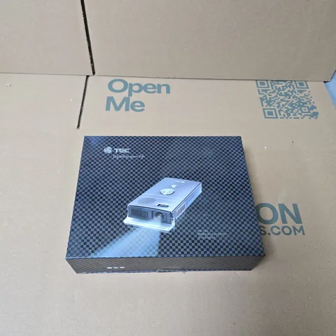 TEC PICO PROJECTOR PP-700 – BOXED WITH POWER CABLE AND ACCESSORIES
