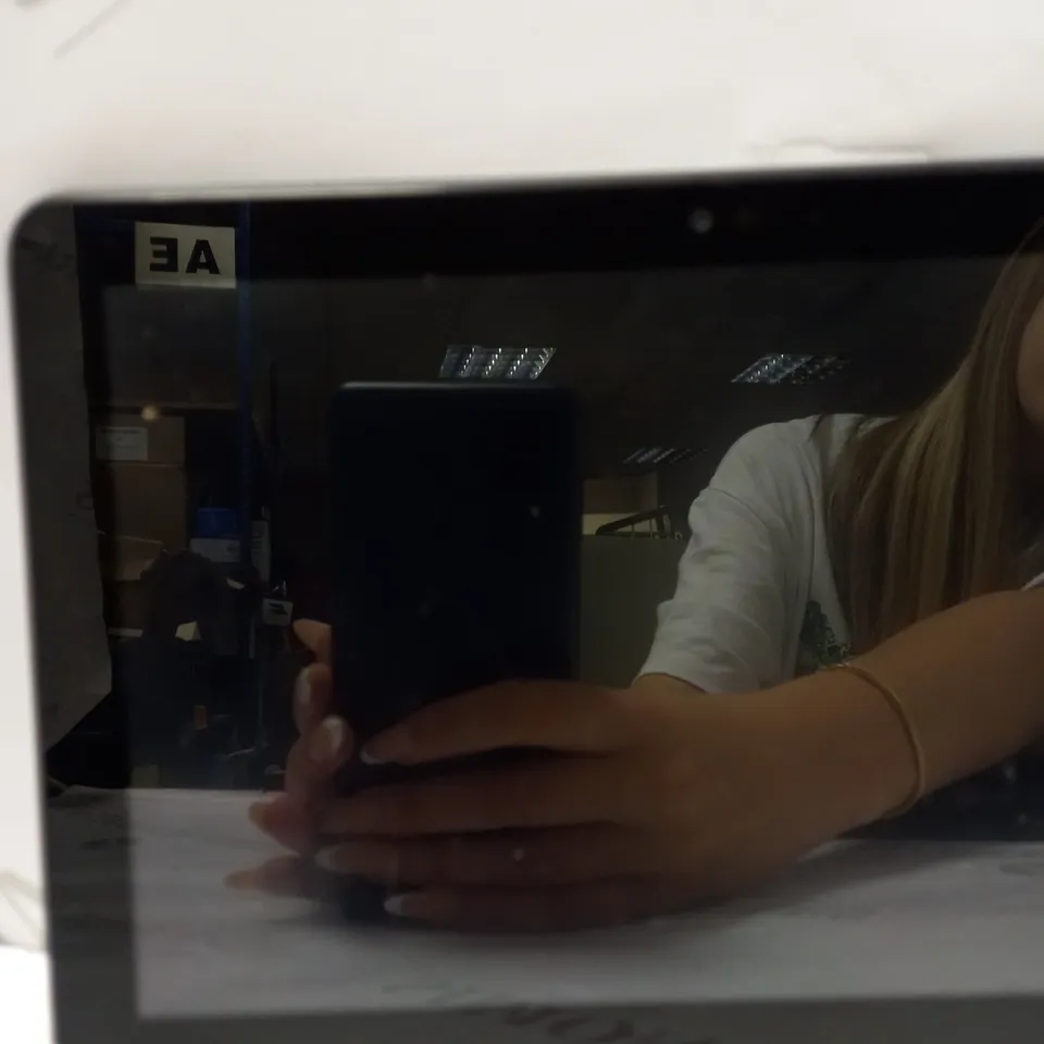 AMAZON KINDLE FIRE HD8 10TH GEN 
