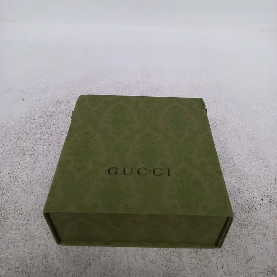 BLACK GUCCI HANDBAG IN BOX