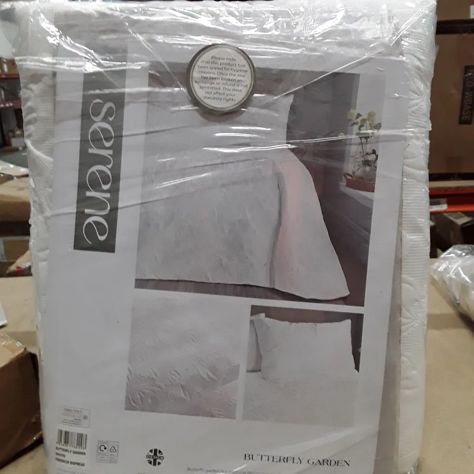 BOXED DAILAH POLYESTER NO PATTERN BEDSPREAD  