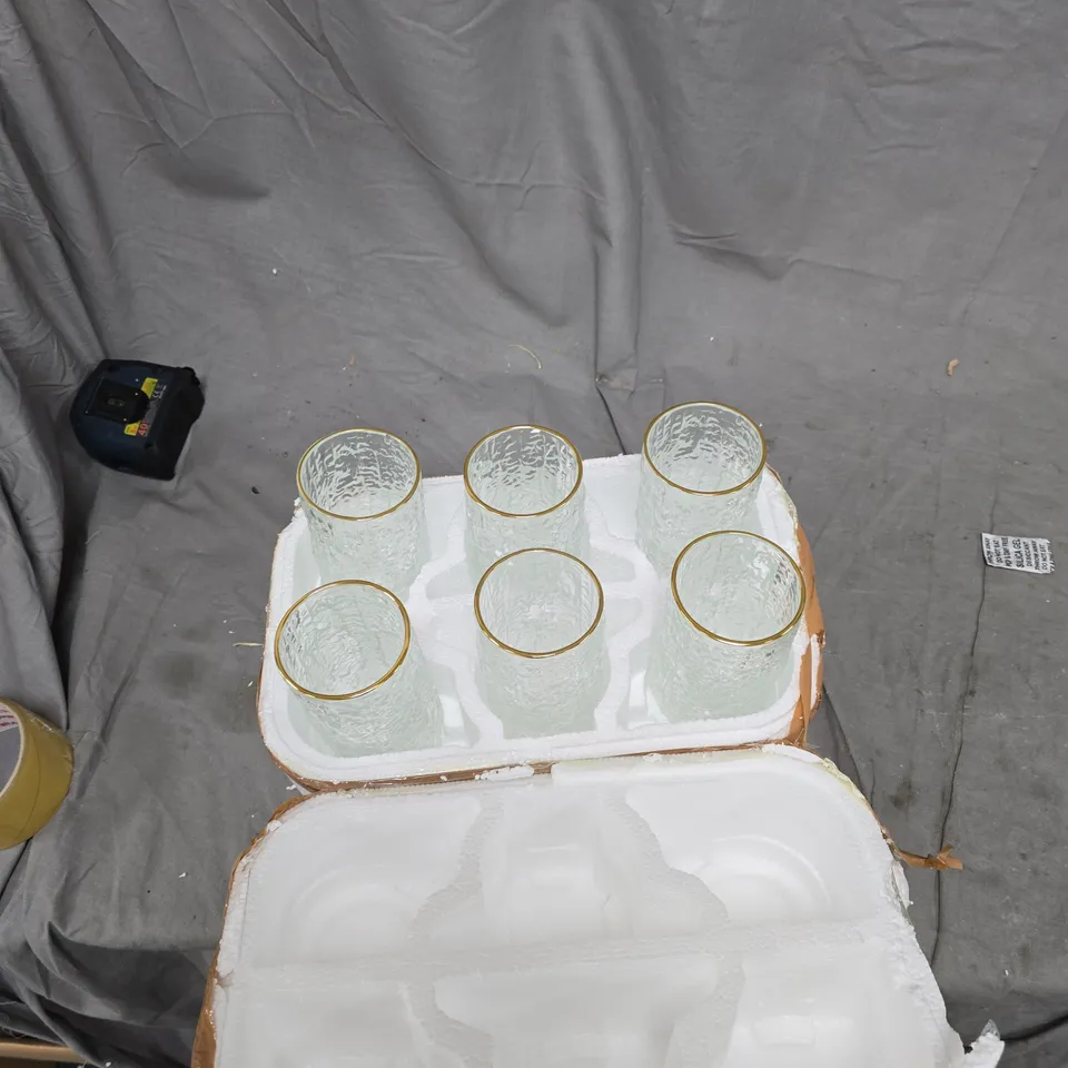 SET OF 6 TEXTURED GLASS TUMBLERS WITH GOLD RIMS