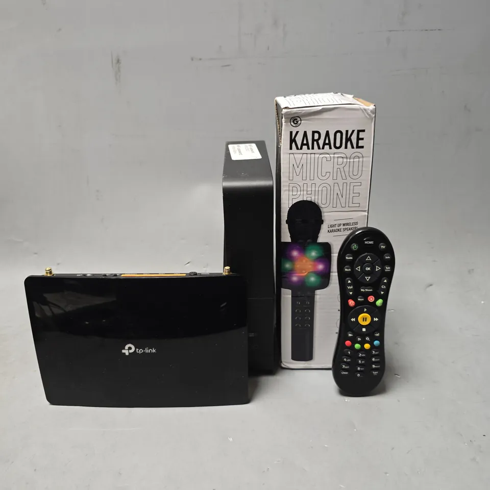 APPROXIMATELY 6 ASSORTED ITEMS TO INCLUDE - KARAOKE MICROPHONE  , VIRGIN MEDIA REMOTE ETC