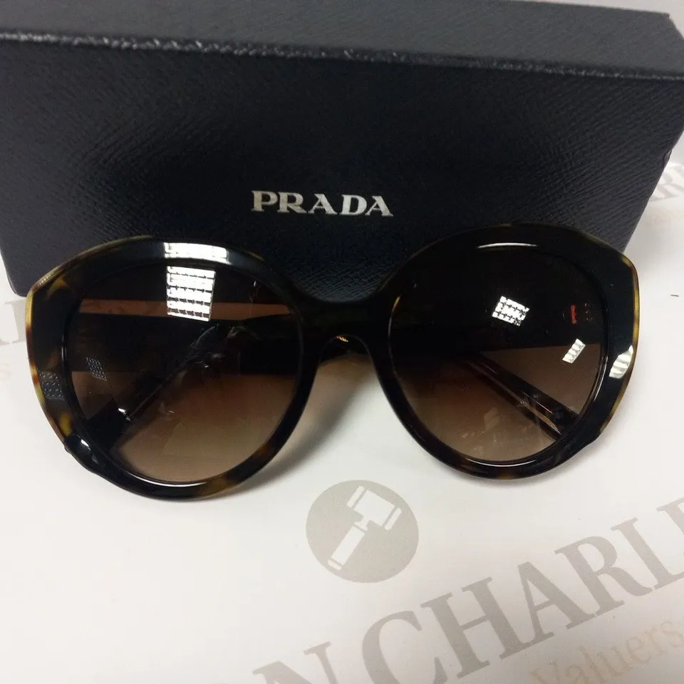 BOXED PRADA ROUND SUNGLASSES