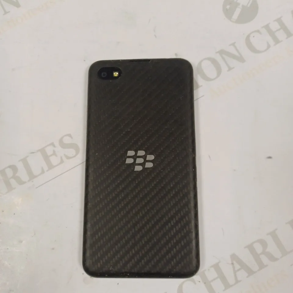 BLACKBERRY Z30