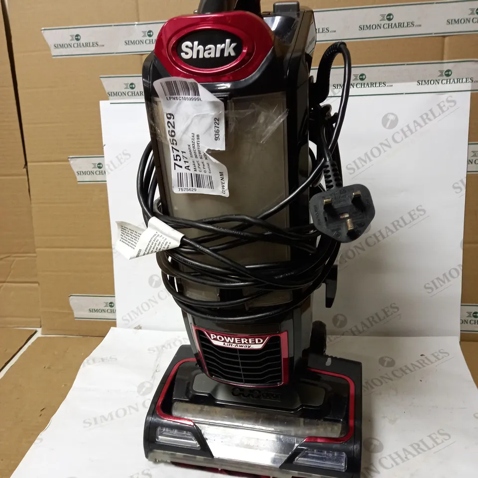 SHARK UPRIGHT VACUUM CLEANER 