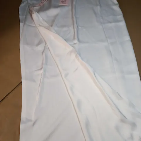 OHPOLLY WHITE SATIN HIGH SLIT SKIRT - SIZE 12