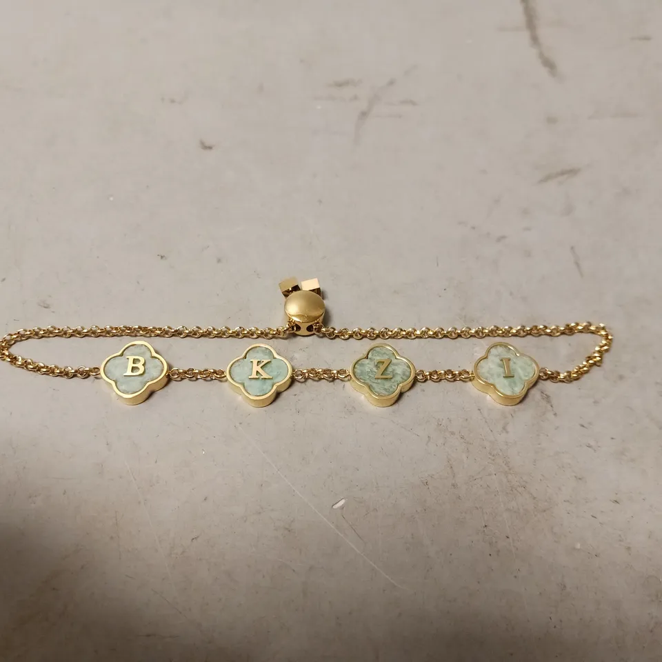 BOXED ABBOTTLYON GOLDEN BRACELET WITH LETTERS - BKZI