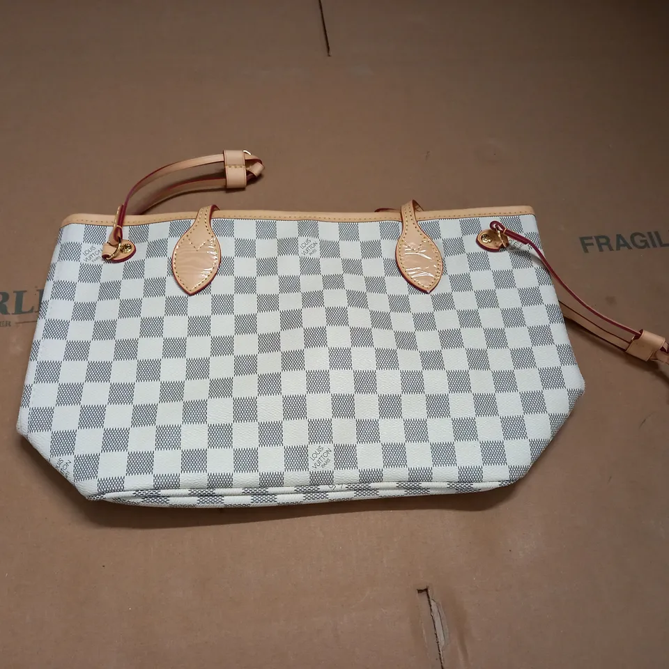 LOUIS VUITTON NEVERFULL TOTE HANDBAG AND PURSE