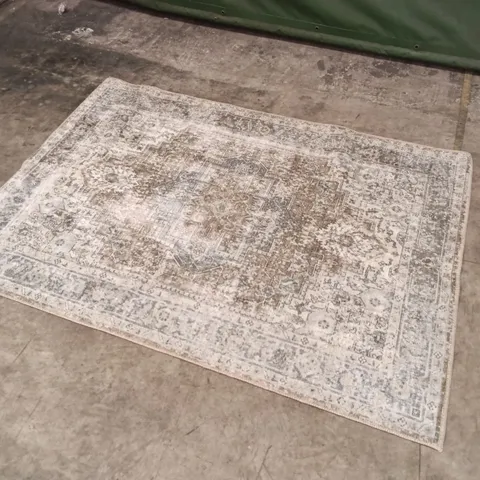 QUALITY DESIGNER AREA RUG - APPROXIMATELY 168CM X 118CM