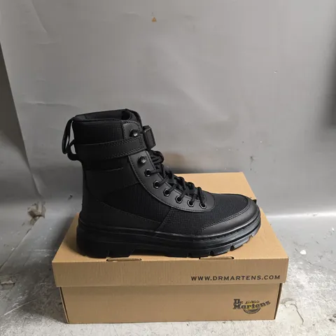 BOXED PAIR OF DR MARTENS COMBS TECH BOOTS IN BLACK - UK 6.5