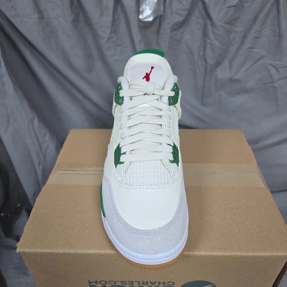 NIKE AIR JORDAN 4 RETRO WHITE/GREEN SNEAKERS - UK 7 UNBOXED