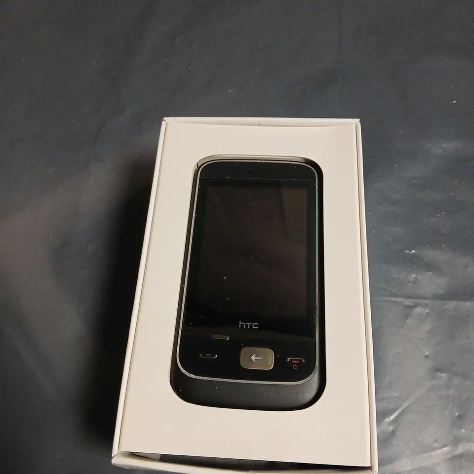 HTC SMART MOBILE PHONE – BOXED