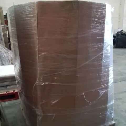 PALLET CONTAINING A LARGE QUANTITY OF VALENTINES PRODUCTS SUCH AS PLUSHIES,GIFT BOXES,CARDS