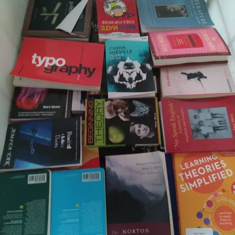 LARGE QUANTITY OF ASSORTED FICTION AND NON FICTION BOOKS