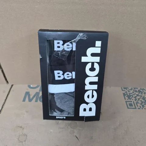 BOXED 3 PACK OF BENCH BRIEFS - MEDIUM