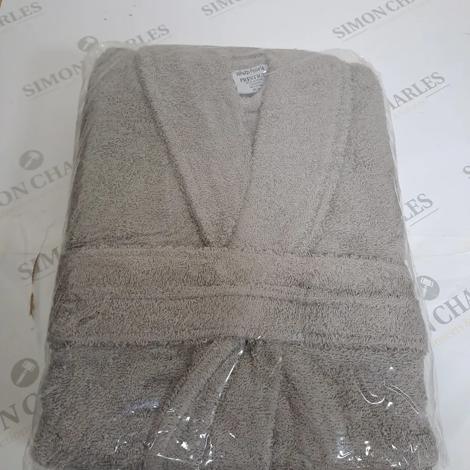 WHITE PEARLS DRESSING GOWN 