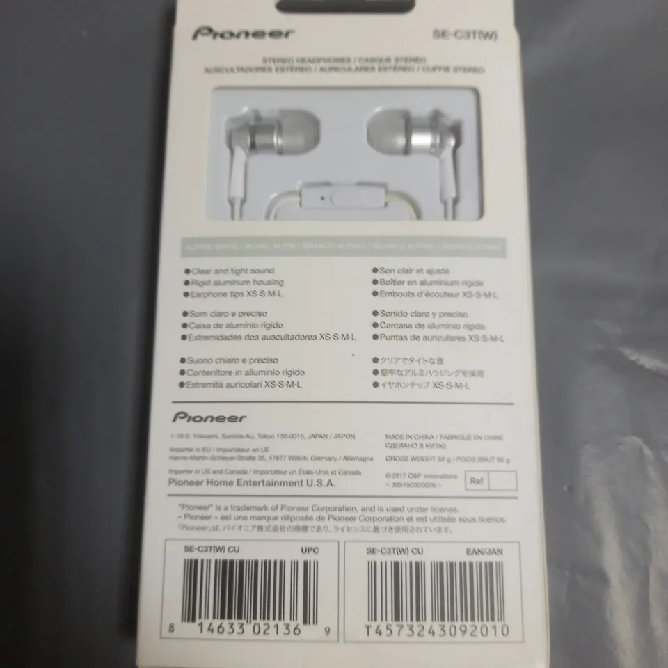 BRAND NEW PIONEER STEREO HEADPHONES - SE-C3T