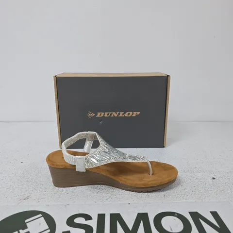 DUNLOP ABIGAIL DLP168 SILVER SANDALS – UK 6