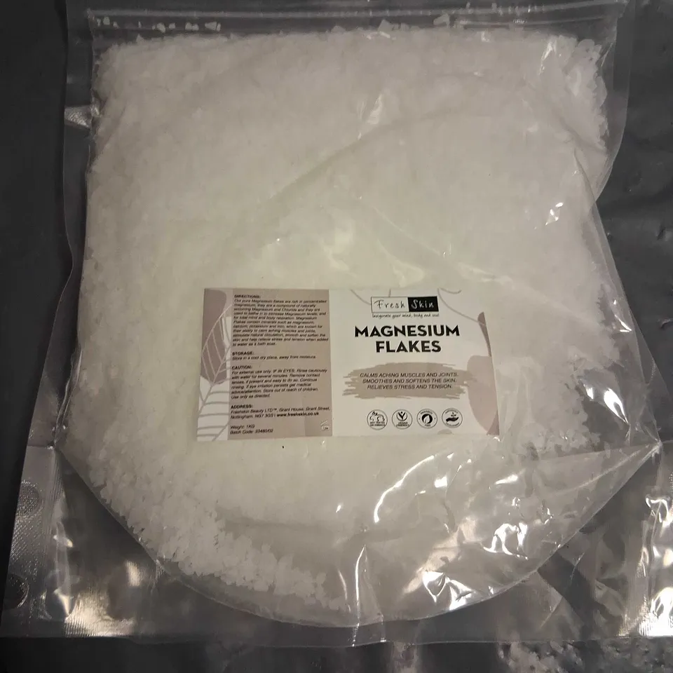 FOUR BAGS OF FRESH SKIN MAGNESIUM FLAKES 1KG EACH
