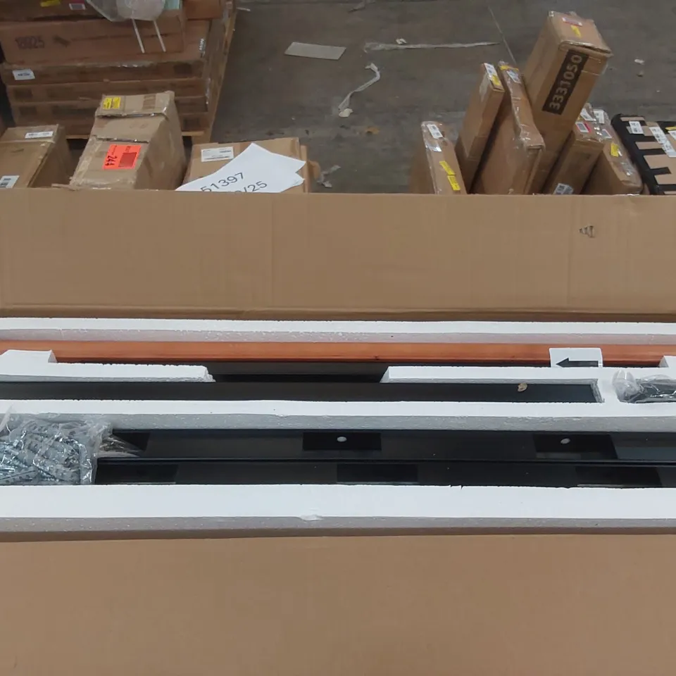 BOXED HANDRAILS FOR OUTDOOR STEPS HAND RAILING FITS 1 TO 3 STEPS (1 BOX)