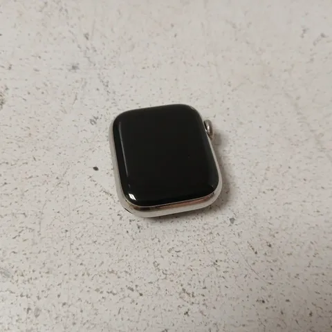 APPLE WATCH SERIES 7 41MM CELLULAR STAINLESS STEEL SILVER