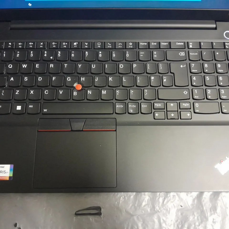 BOXED LENOVO THINKPAD E15 GEN 4 LAPTOP WITH INTEL CORE I7 & IRIS XS GRAPHICS