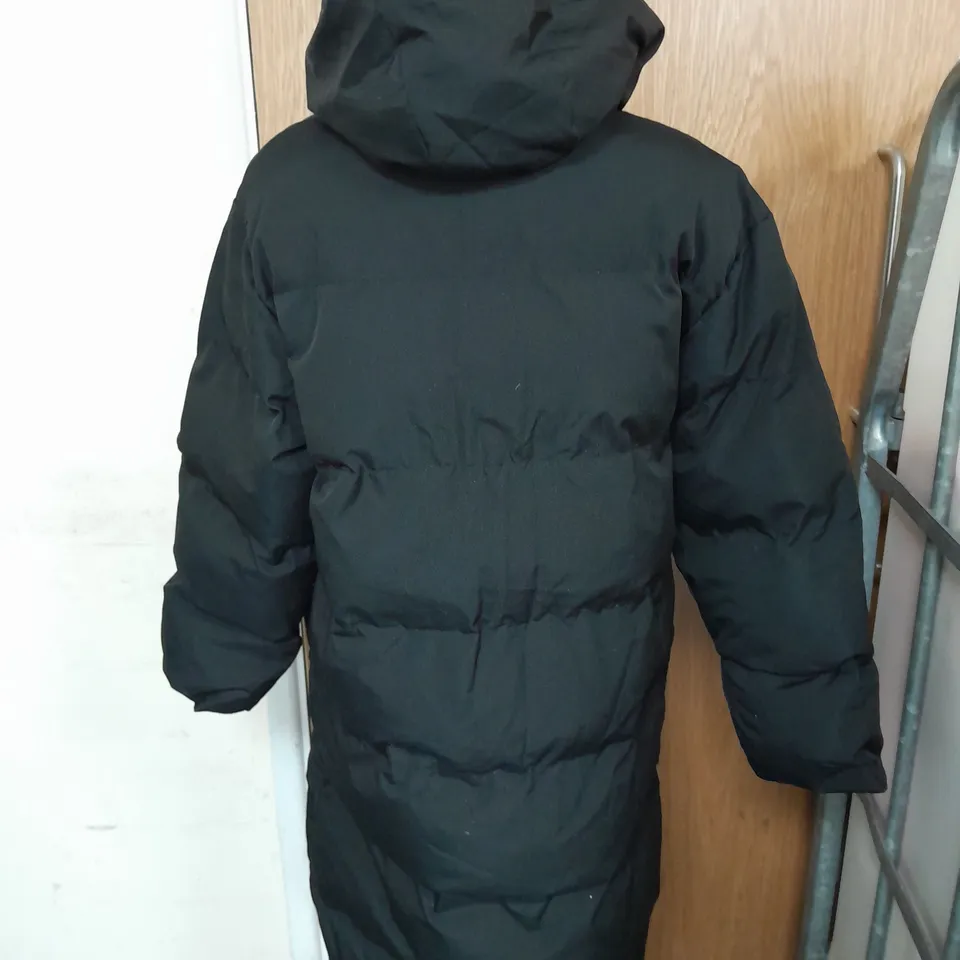 DAZY LONG BLACK PUFFER COAT IN BLACK SIZE M