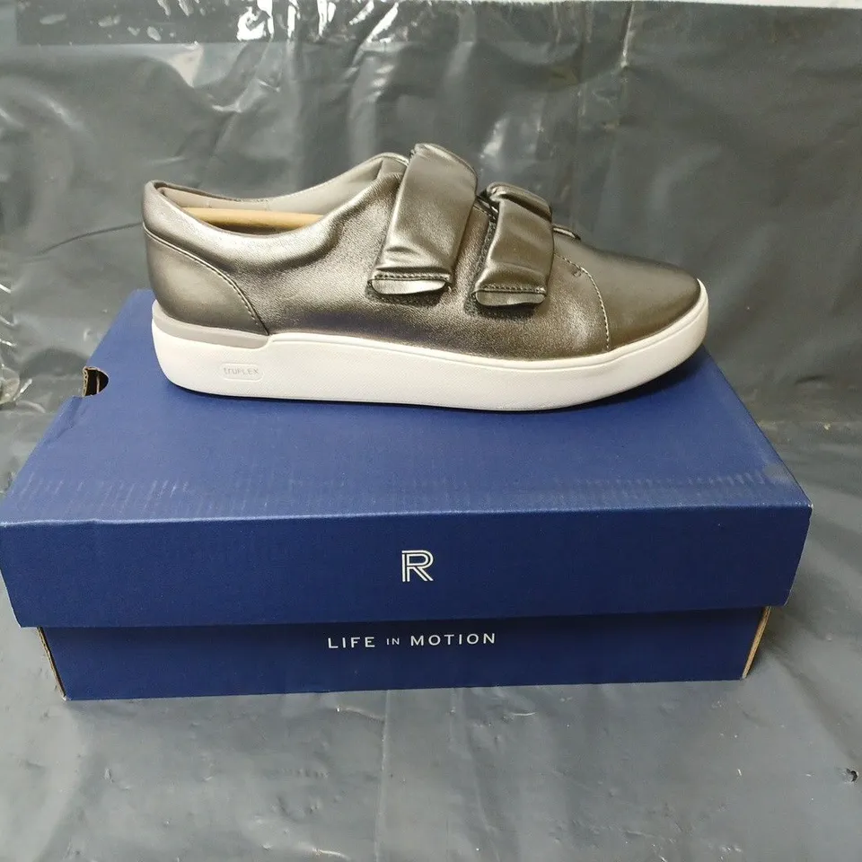 rockport truflex ladies Velcro fastening trainers silver size 4