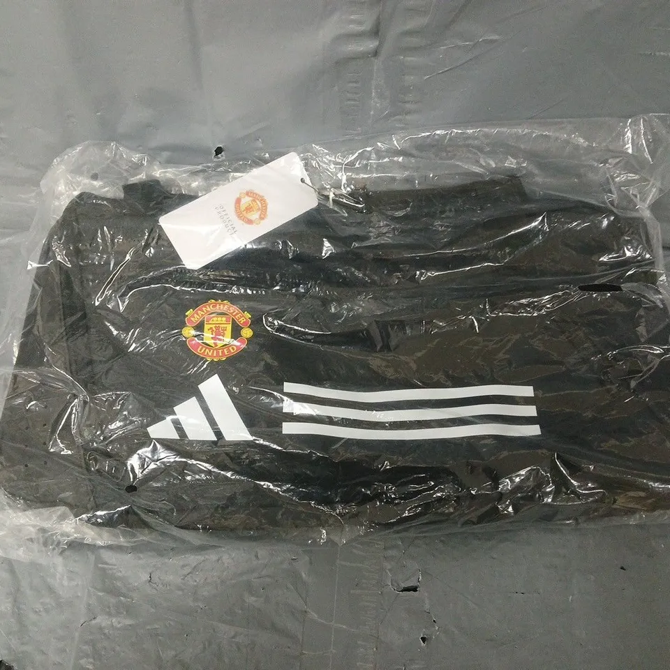 SEALED ADIDAS X MANCHESTER UNITED BLACK BAG 