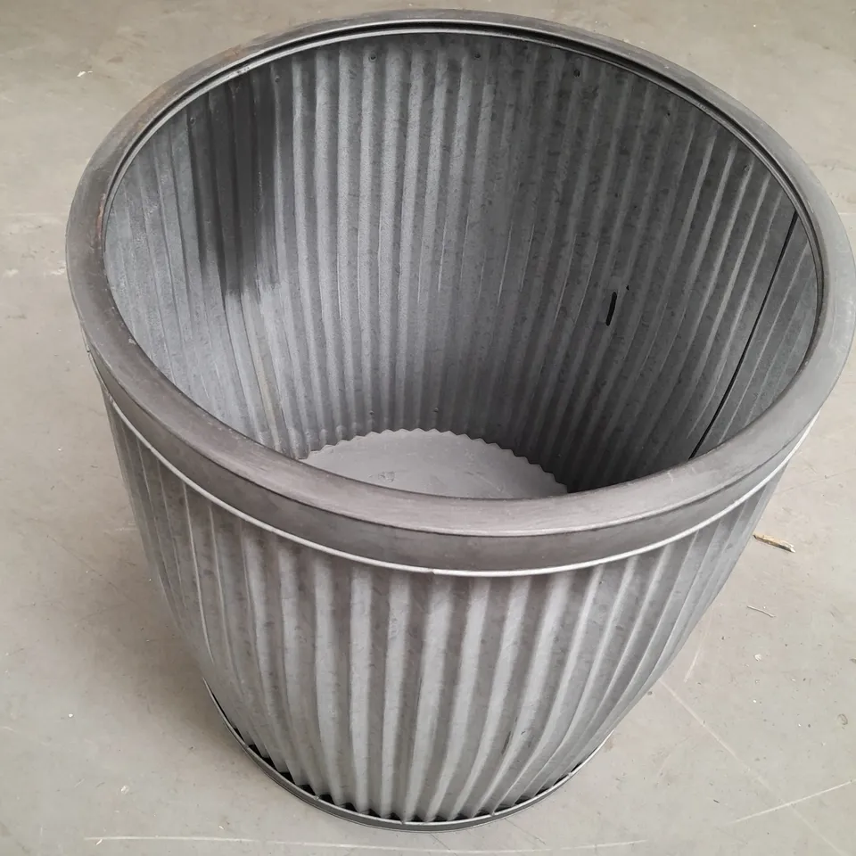 BOXED GALVANISED METAL BARREL PLANTER