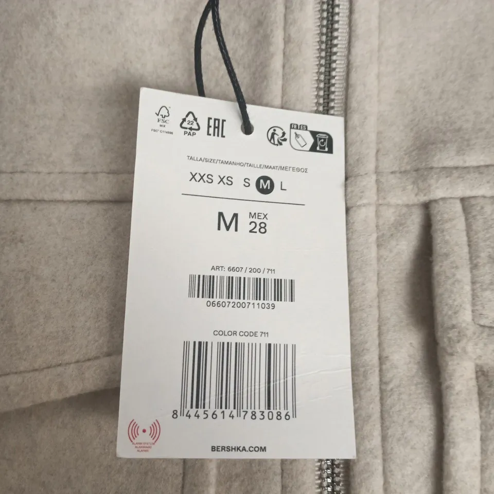 BERSHKA BEIGE CROPPED ZIP JACKET – SIZE M (EU M, US M)