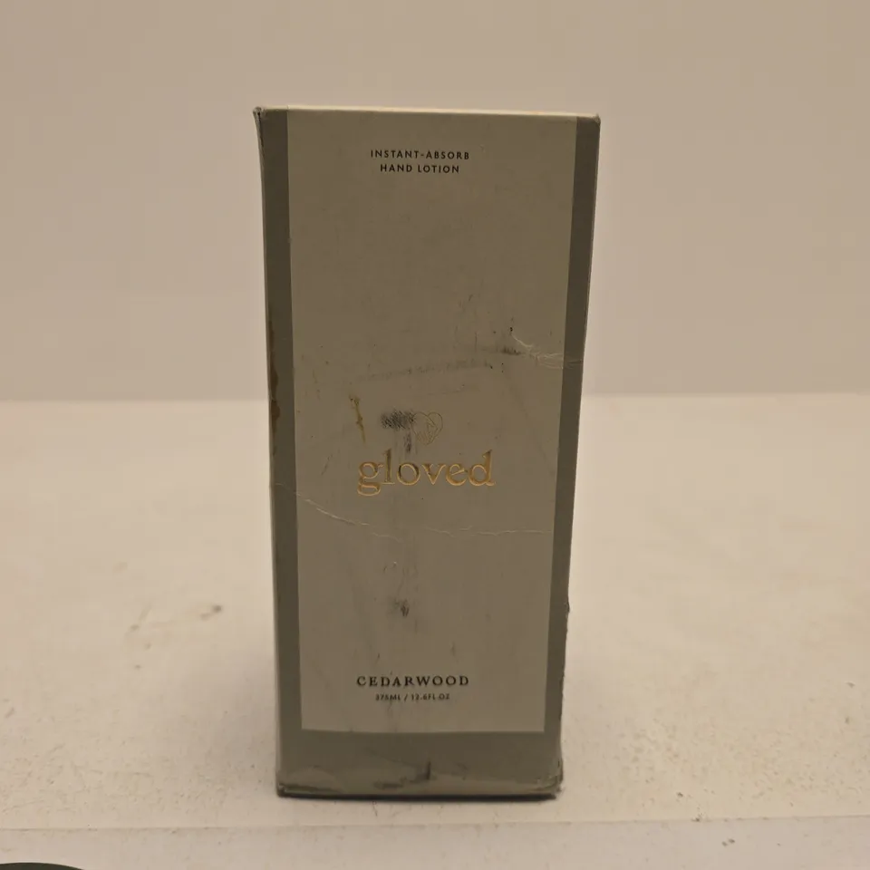 GLOVED CEDARWOOD INSTANT-ABSORB HAND LOTION – BOXED, 375 ML