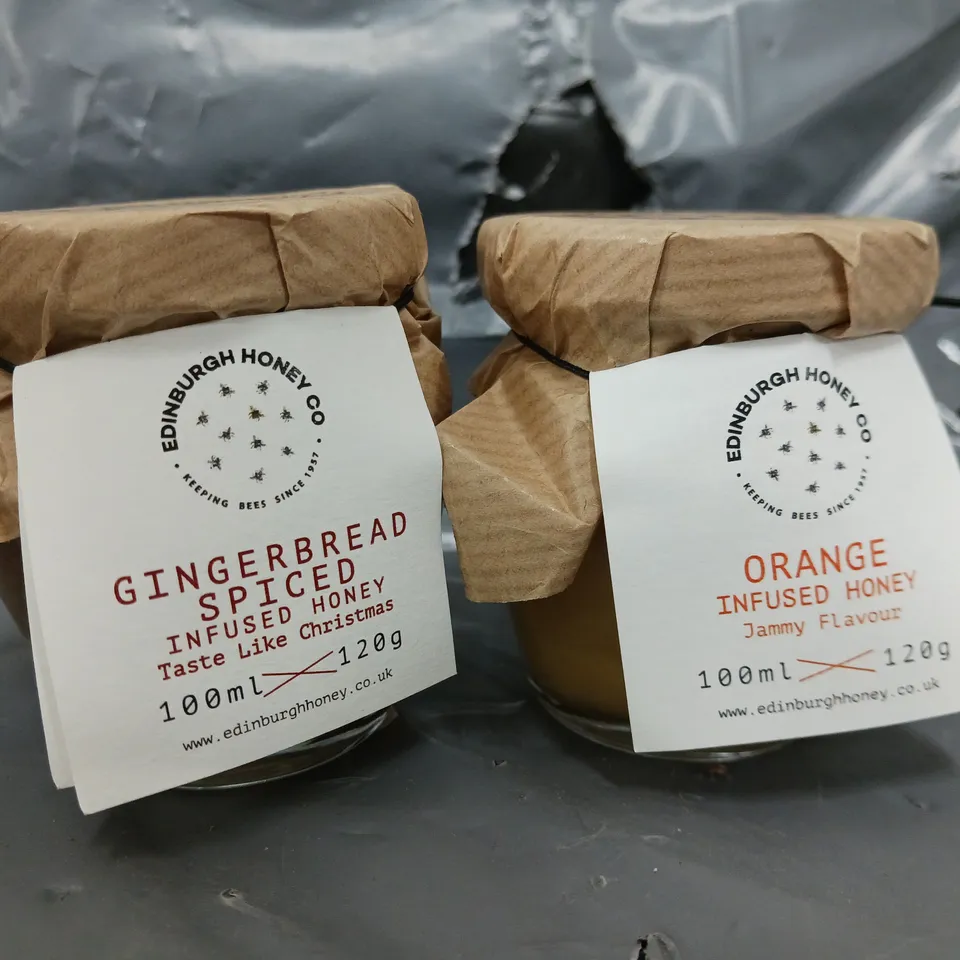 EDINBURGH HONEY CO HONEY SET (6 GINGERBREAD SPICED INFUSED HONEY (120g), (6 ORANGE INFUSED HONEY (120g) - COLLECTION ONLY