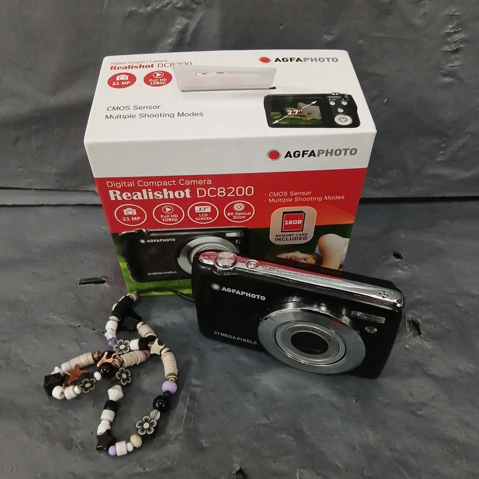 BOXED AGFAPHOTO DIGITAL COMPACT CAMERA REALISHOT DC8200