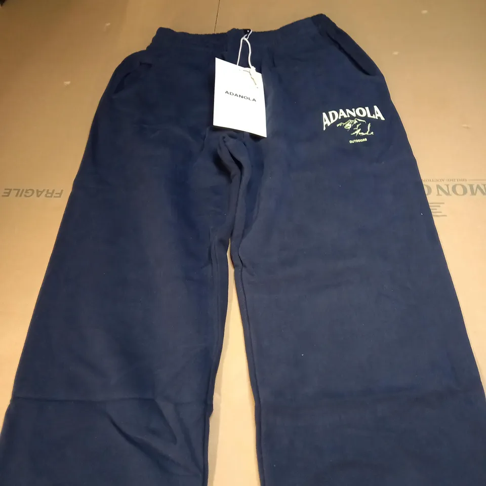 ADANOLA SWEATPANTS SIZE SMALL