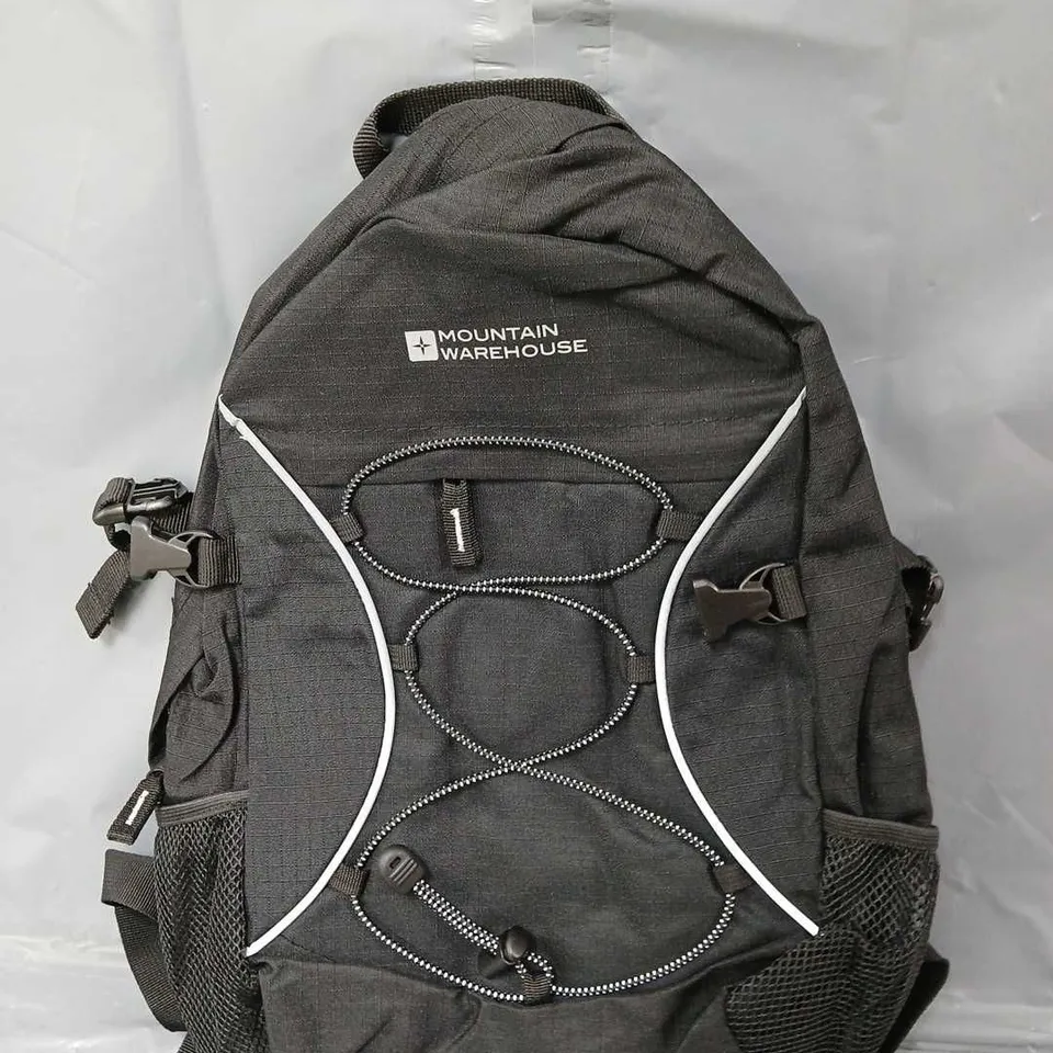 MOUNTAIN WAREHOUSE BLACK HIKING BAG 