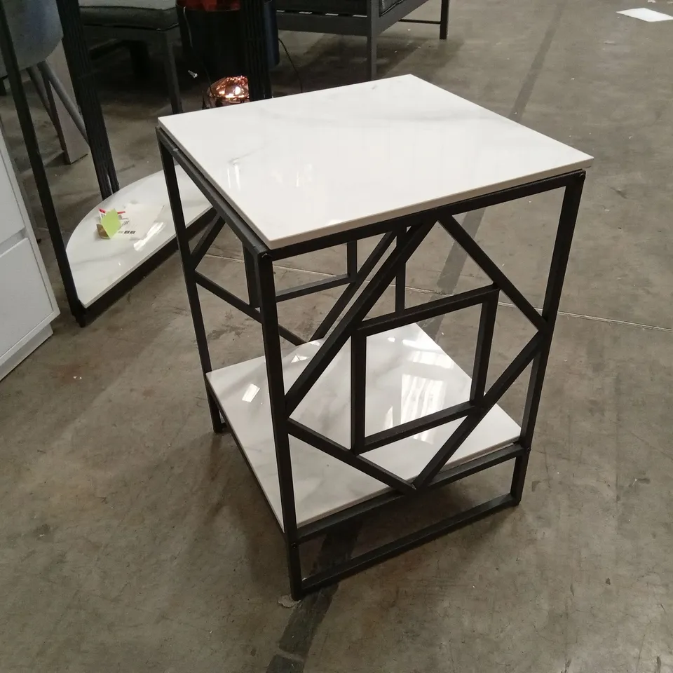 ALMAND SIDE TABLE