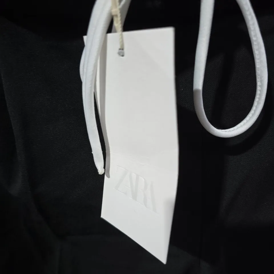 ZARA BLACK DRAWSTRING TROUSERS – SIZE M