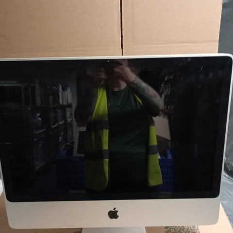 APPLE IMAC ALL IN ONE COMPUTER